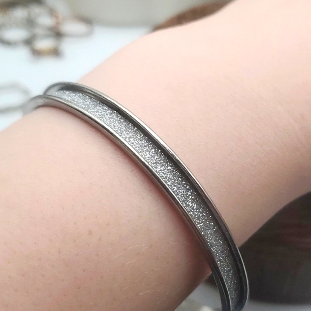 B2208‎ silver glitter sparkle bracelet